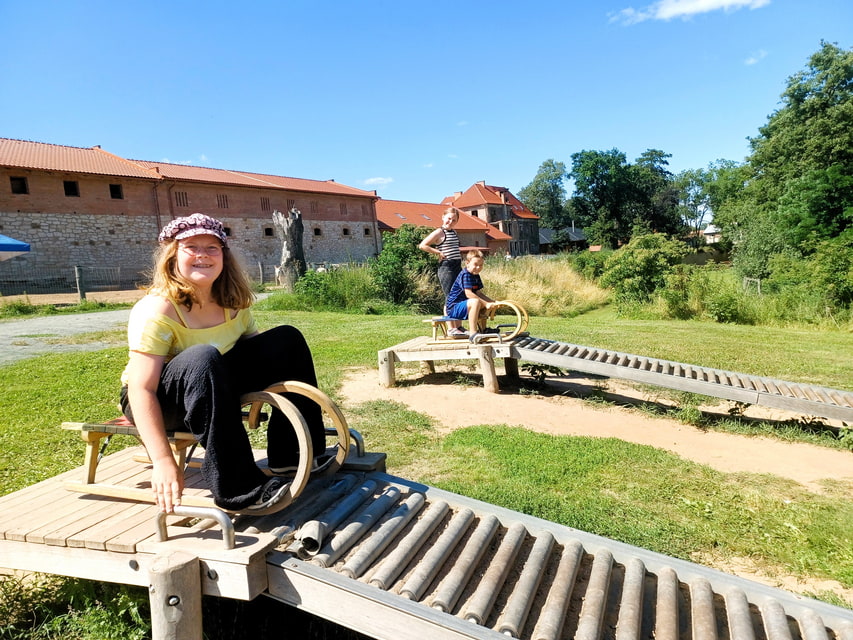 bez sněhu