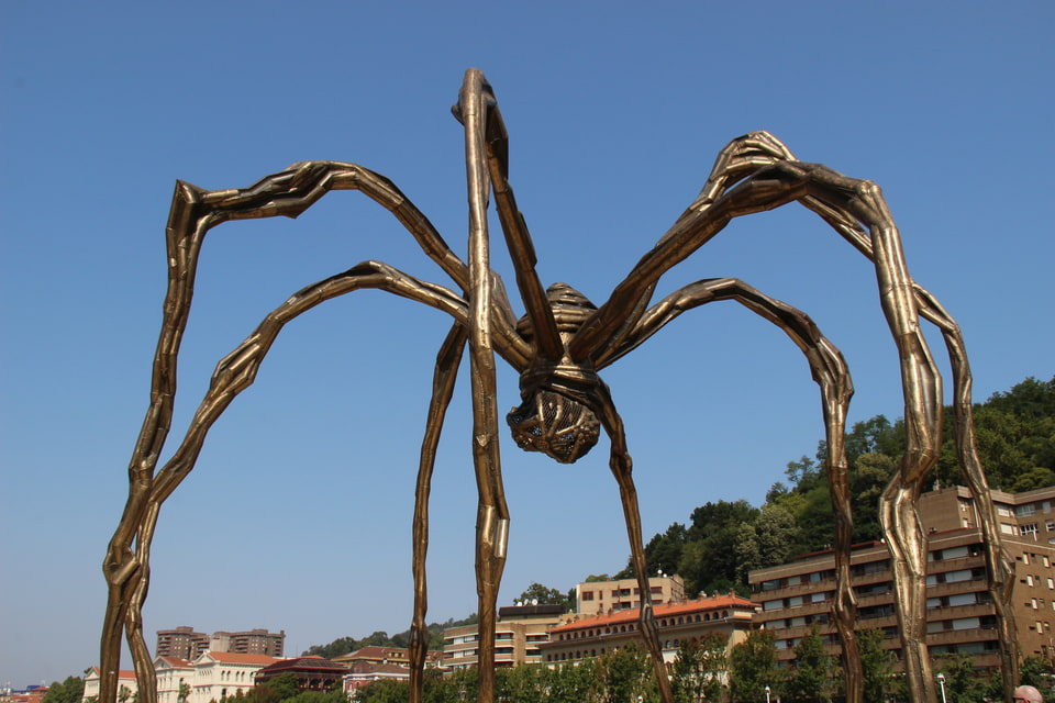 Pavouk nad Bilbao