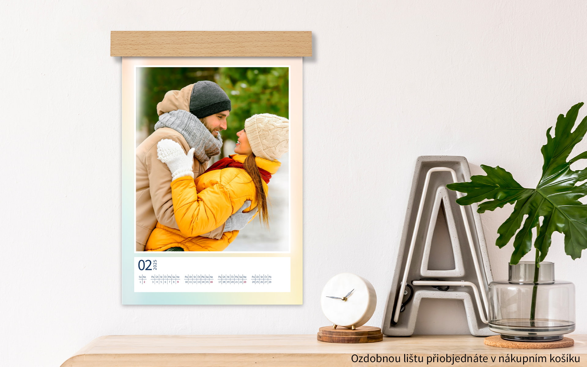 Nástěnný fotokalendář A3 na výšku zušlechtěný lakováním od HappyFoto