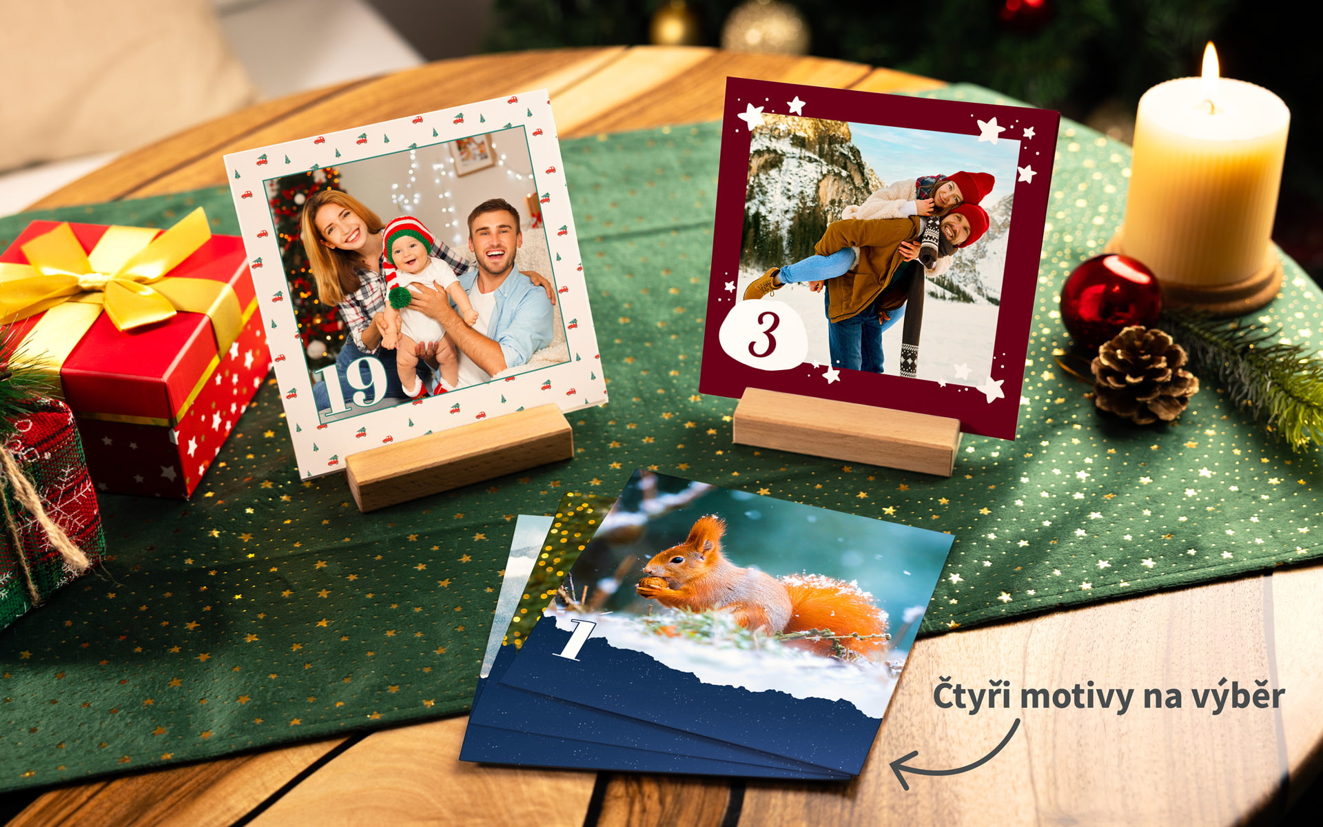 Adventní fotokalendář čtvercový, vč. stojánku od HappyFoto Adventní fotokalendář čtvercový, vč. stojánku od HappyFoto