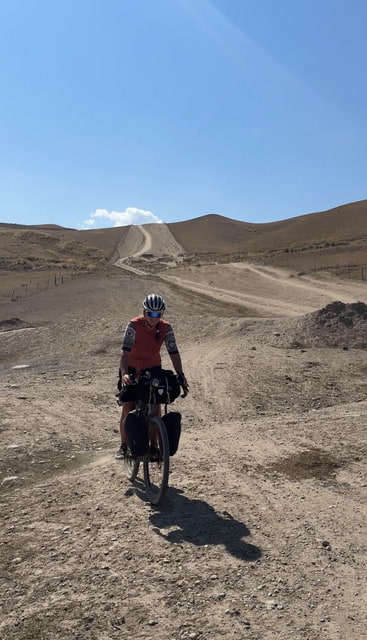Krásný gravel sjezd_bikepacking